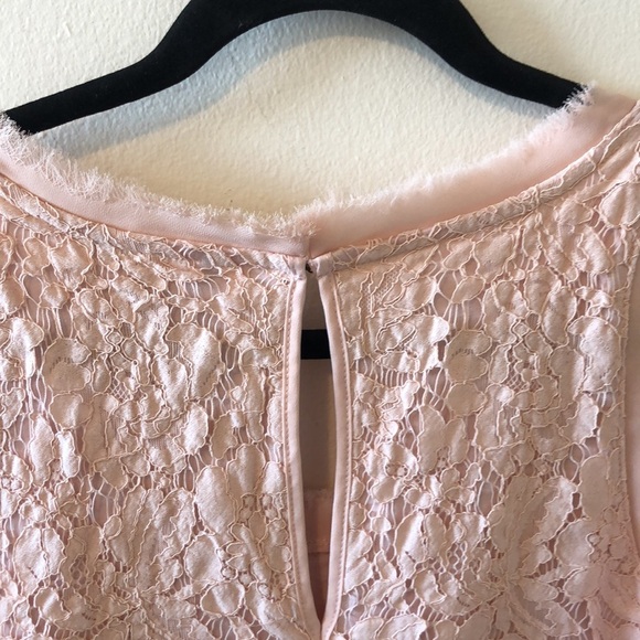 Banana Republic lace sleeveless top - Picture 7 of 9